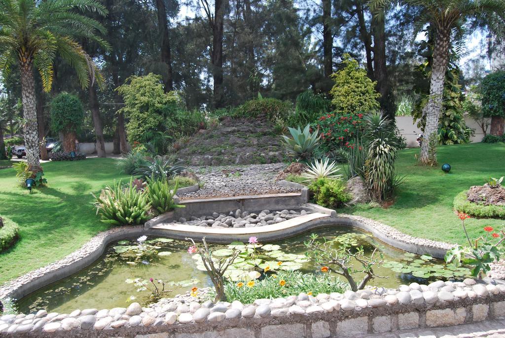 Hassan Ashok Hotel Exterior foto